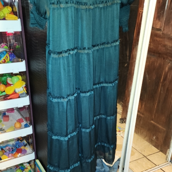 Chelsea & Violet Dark Green Dress - Picture 3 of 7